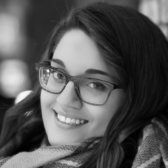 Meet your Posher, Katie - Picture 1 of 1